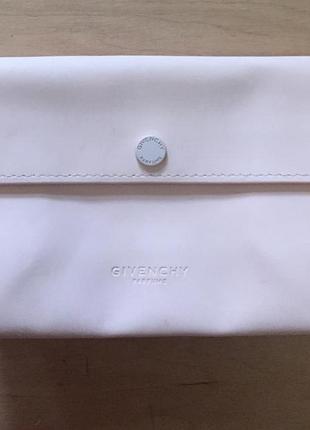 Косметичка givenchy