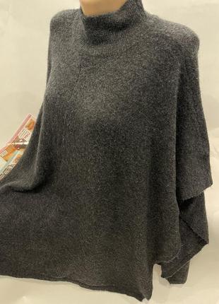 Крутий стильний светр пончо2 фото