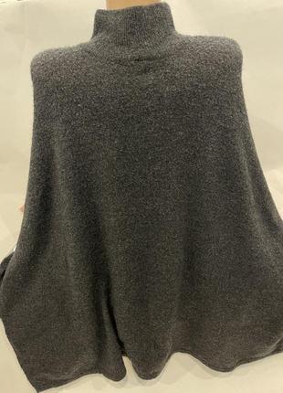 Крутий стильний светр пончо3 фото