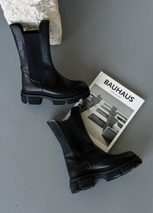 Женские стильные кожаные ботинки ботинки челси из натуральной кожи черные / бежевые4 фото