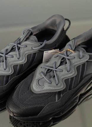 Кроссовки adidas ozweego grey &amp; black3 фото