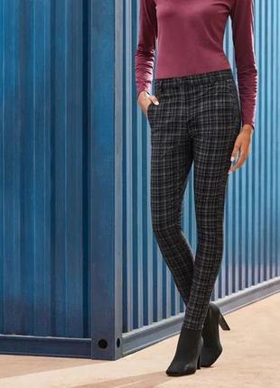 Женские  брюки esmara® приталенного кроя с нормальной высотой талии размер 44  481 фото