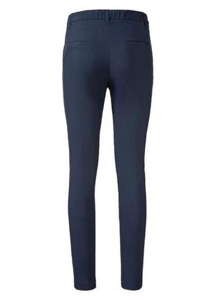 Женские брюки esmara® приталенного кроя с нормальной высотой талии размер 403 фото