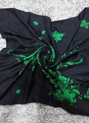 Шикарний женський платок «зелёные цвети»2 фото