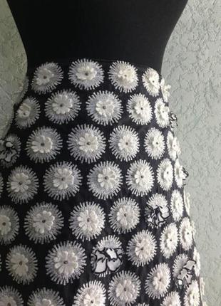 Marc cain дизайнерская юбка в объемный принт цветка3 фото