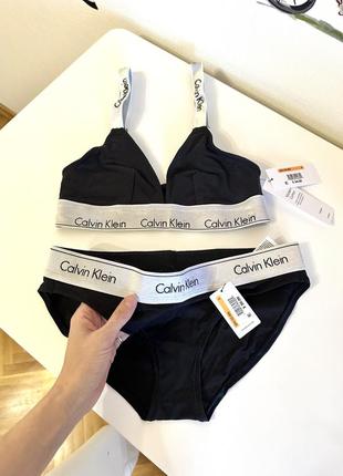 Жіноча білизна calvin klein