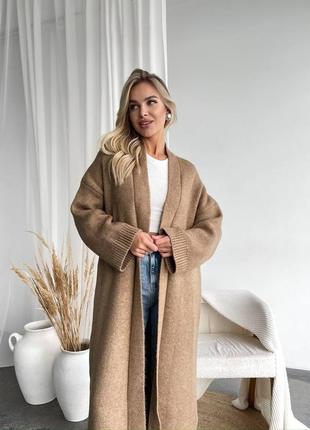 Удлиненный теплый кардиган миди мягкий вязаный без застёжек бежевый белый молочный...