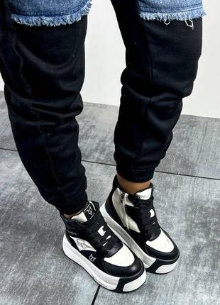 Зимові кросівки високі, хайтопи снікерси на високій платформі з танкеткою. зимние...