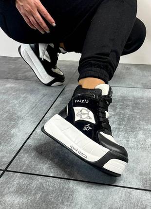 Зимові кросівки високі, хайтопи снікерси на високій платформі з танкеткою. зимние...