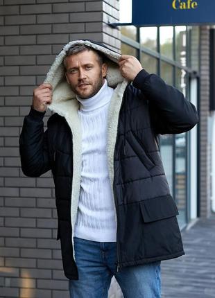 Тёплая мужская удлиненная куртка зима с овчиной плащевка канада на синтепоне пуффер пуховик парка с капюшоном на молнии черный4 фото