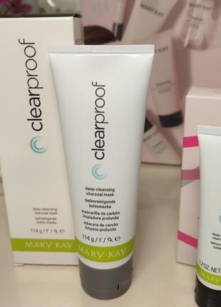 Маска вугільна очищуюча  від mary kay / детокс