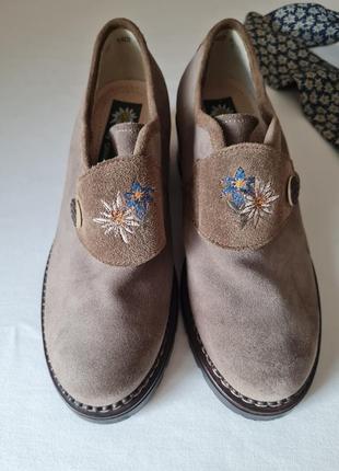 Туфли ботинки замшевые винтажные с эдельвейсами этностиль