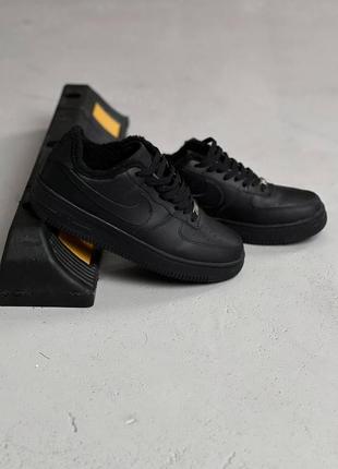 Мужские кроссовки зимние черные nike air force low black winter2 фото