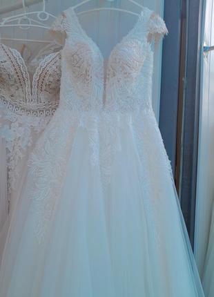 Свадебные платья2 фото