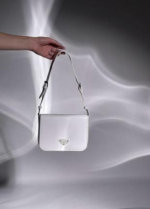 Женская сумка prada brushed leather  отличный подарок прада белая2 фото