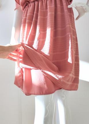 Нежное платье на резинке с рюшами5 фото