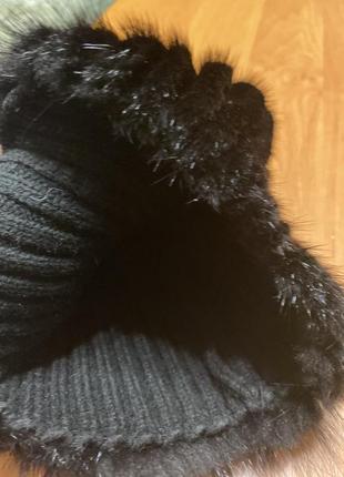 Женская зимняя шапка из натурального меха3 фото