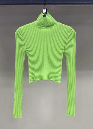 Водолазка с обнаженной спинкой