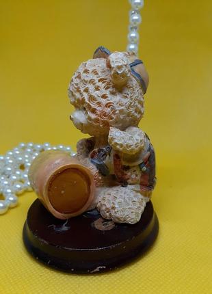 Мышко с бочонком меда (cappuccino collectable) фигурка статуэтка мишка