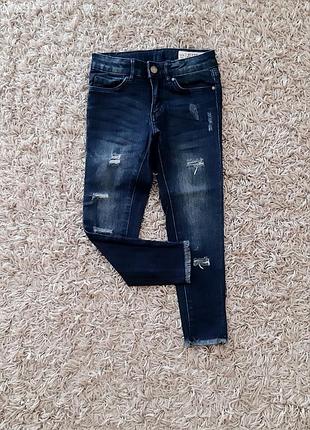Стильні джинси з потертостями skinny pepperts 116-122 розміру.