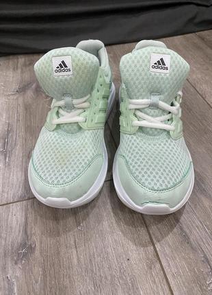 Кроссовки adidas