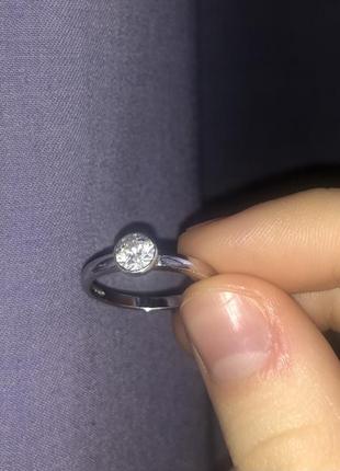 Серебряное кольцо с камнем8 фото