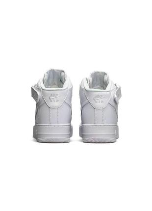 Женские зимние кроссовки nike air force 1 high белые высокие кожаные с мехом (bon)2 фото