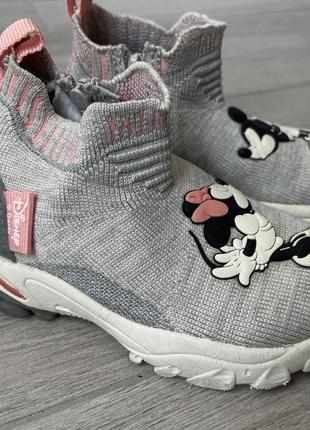 Кроссовки 2