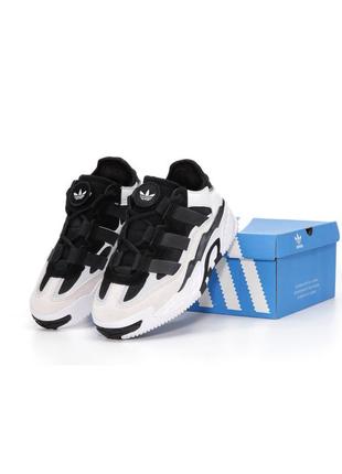 Зимние женские кроссовки adidas niteball winter white black fur черного с белым цветом с мехом