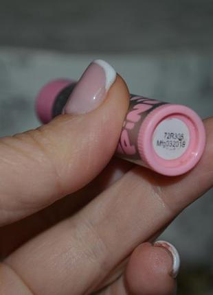 Бальзам для губ maybelline pink ягідний і "перлове сяйво" nivea lip care pearl9 фото