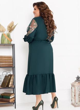 Платье большого размера so stylem с оборками зеленое2 фото