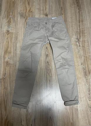 Брюки чинос staff s