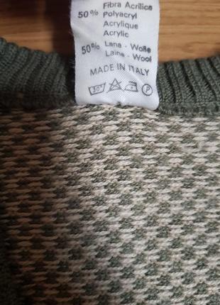 Качественный из мягкои шерстяной свитер4 фото