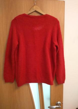 Превосходный мягенький, тонкий свитер. размер 12-146 фото