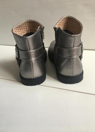 Демісезонні черевики р. 33-34