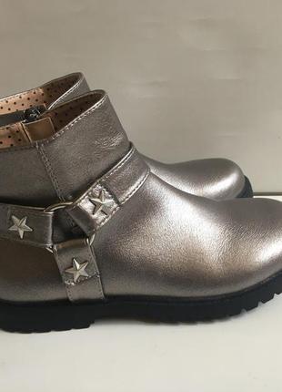 Демісезонні черевики р. 33-34