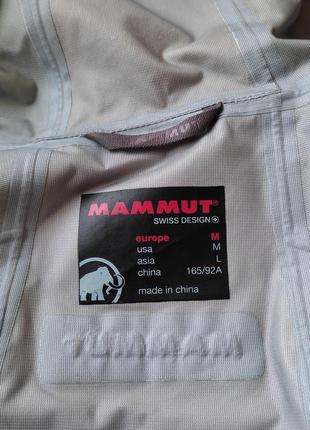 Женская мембраная трекинговая куртка mammut hiking gore-tex jacket8 фото