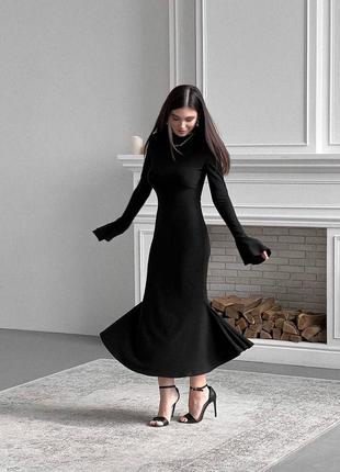 Сукня міді однонтонна на довгий рукав приталена якісна стильна базова чорна червона4 фото