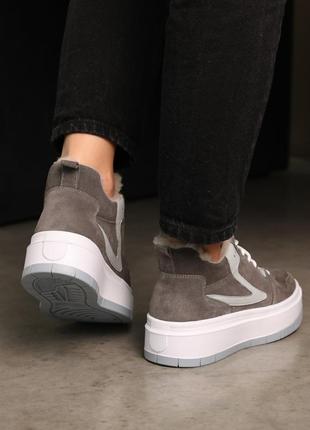 Кроссовки замшевые с мехом зима на платформе серые 587340