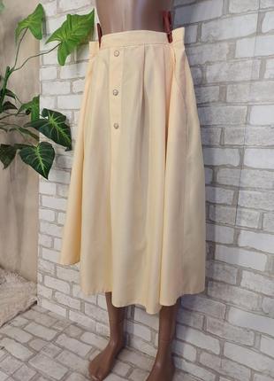 Новая лаконичная юбка миди в сдержанном желтом цвете с карманами, размер л-2хл4 фото
