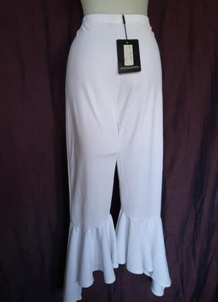 Женские белые штаны брюки бриджи капри  с воланами4 фото