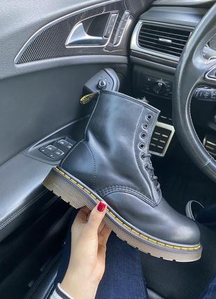 Ботинки унисекс с мехом dr.martens 1460 черные1 фото