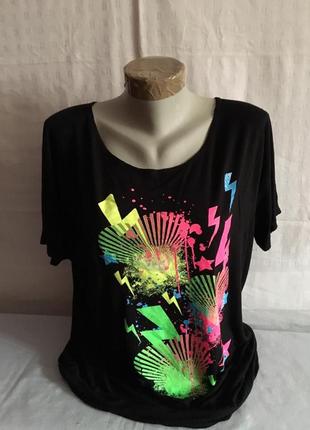 Стильная яркая футболка / l-xl