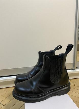 Ботинки челси челси dr.martens martens кожа коза3 фото