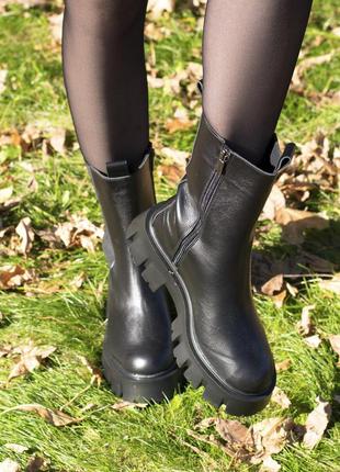 Женские кожаные ботинки челси демисезонные черные ch-224 фото