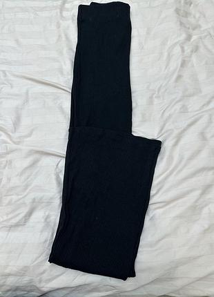 Чорні легінси в рубчик hm
