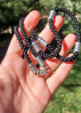 Гайтан на шию срібний з намистинами вишиванка, шнурок серебро лавсан