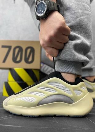 Чоловічі преміум кросівки в стилі adidas yeezy boost 700 v3 white адідас зручні якісні стильні трендові молодіжні