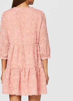 Нежное персиковое платье от бренда vero moda4 фото