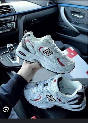 Женские кроссовки new balance